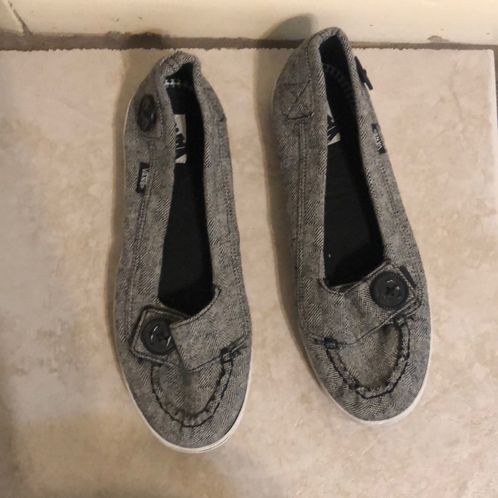 Vans boat shoes women’s 8